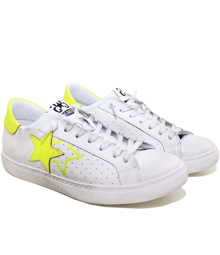 2 STAR 2 Star Sneaker