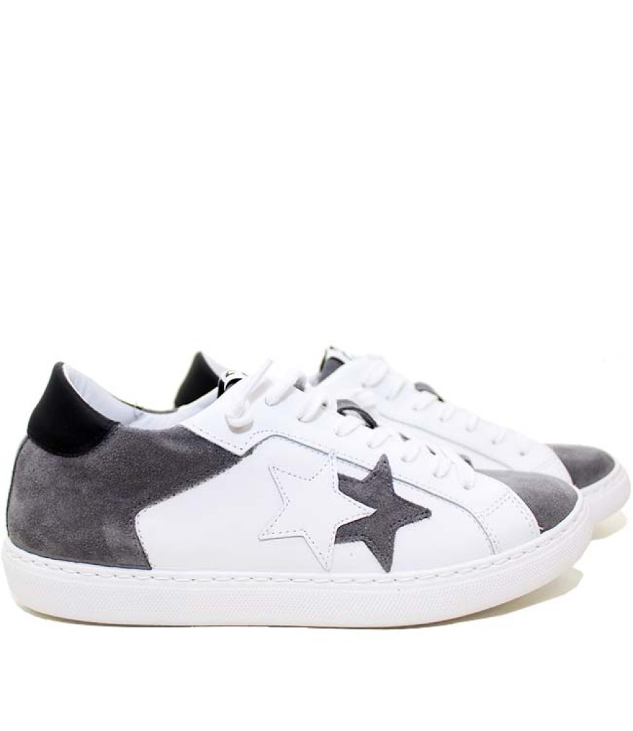 2 STAR 2 Star Sneaker