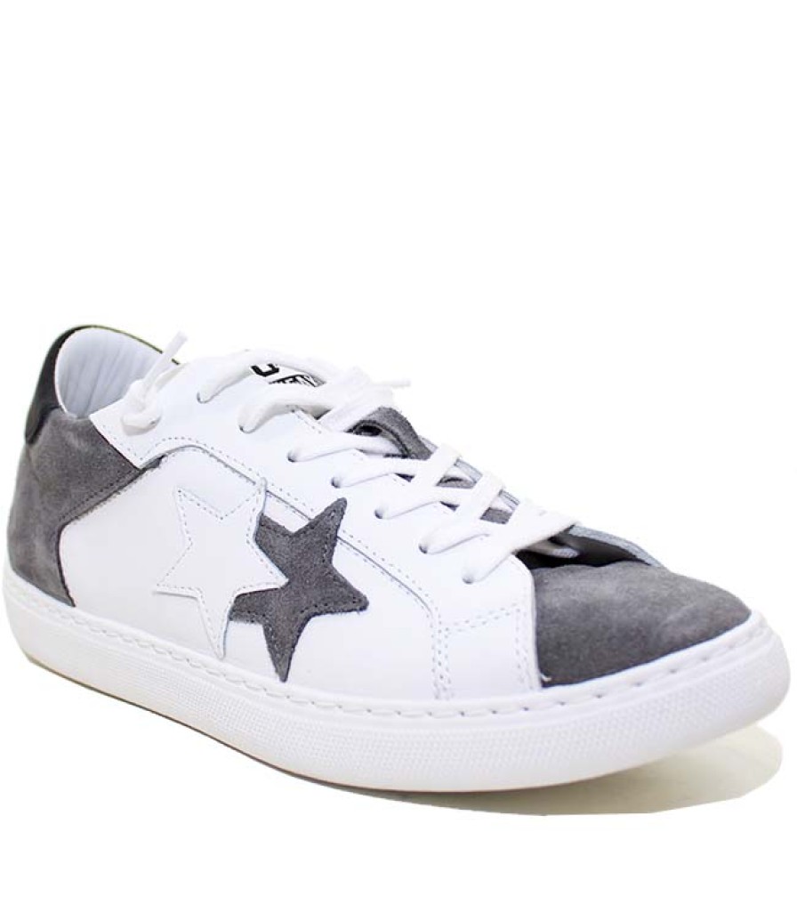 2 STAR 2 Star Sneaker